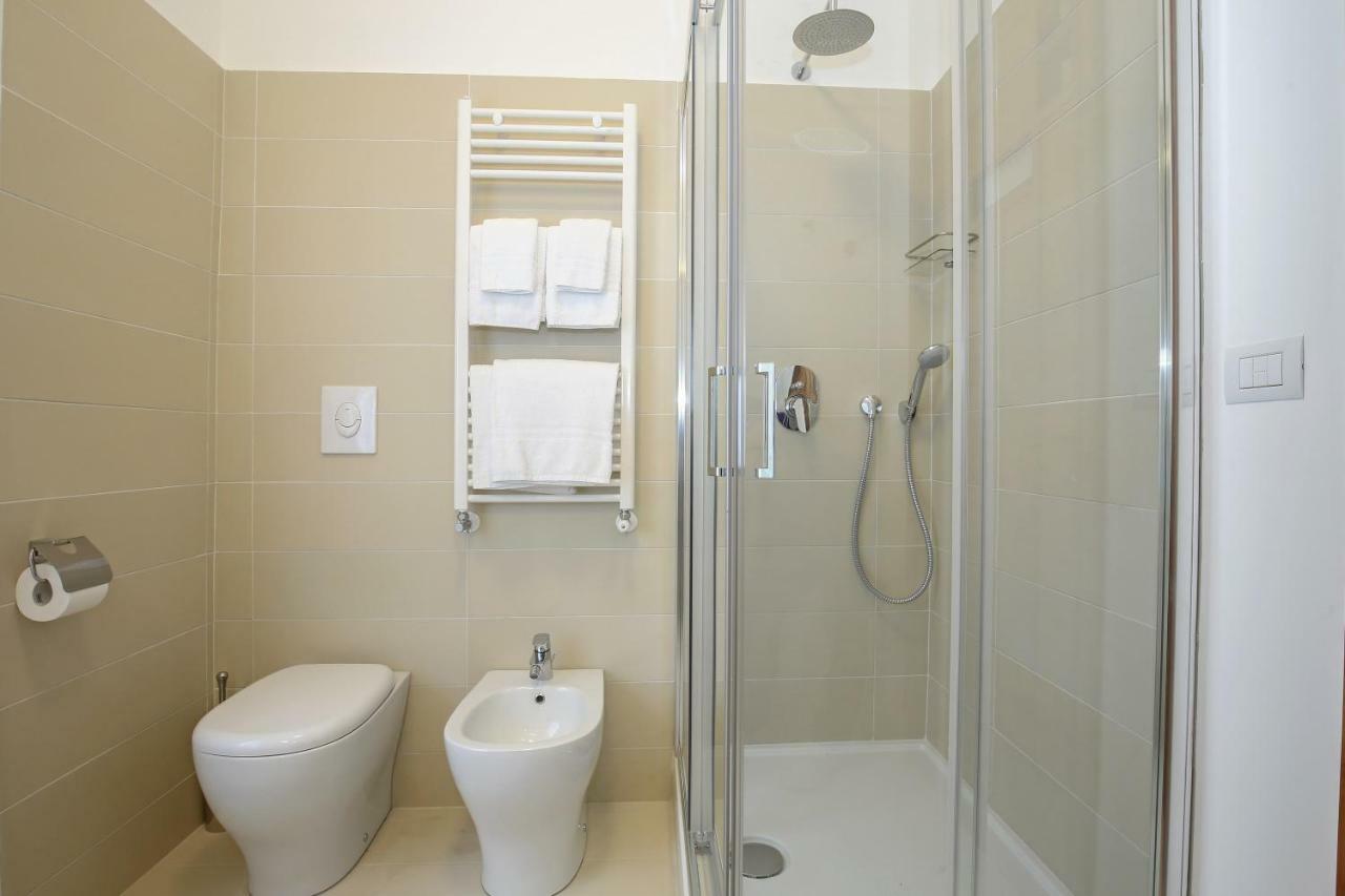 Starhost - Golden Suite Salerno Dış mekan fotoğraf